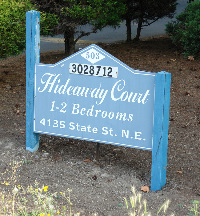 Hideaway Court in Salem, OR - Foto de edificio - Building Photo