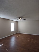 218 Fox Run Pl in Lowell, AR - Building Photo - Building Photo