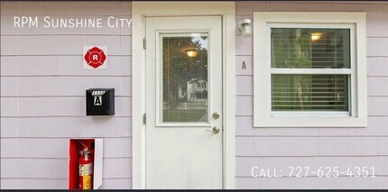 1115 Highland St N in St. Petersburg, FL - Building Photo - Building Photo