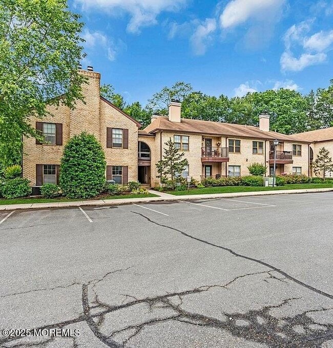 505 Wellington Pl in Matawan, NJ - Building Photo - Building Photo