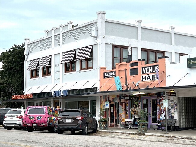 property at 1603 Heights Blvd