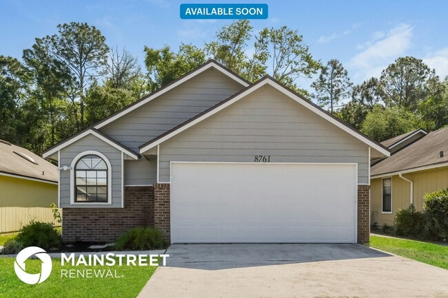 property at 8761 Pinevalley Ln