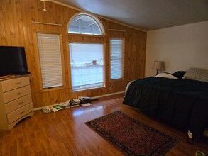 40721 NE Munch Rd in Amboy, WA - Foto de edificio - Building Photo