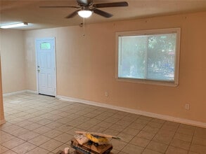 4631 Timberwood Dr in Dallas, TX - Foto de edificio - Building Photo