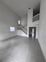 157 NE 27th Terrace in Homestead, FL - Building Photo
