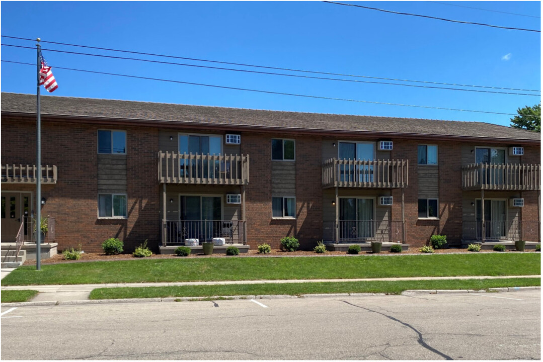 Neenah Riverwalk Apartments in Neenah, WI - Foto de edificio