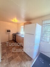 3274 E Benson Hwy in Tucson, AZ - Building Photo - Building Photo