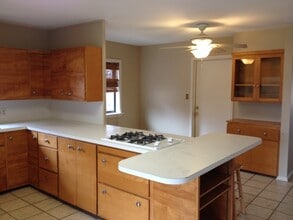 2217 W 5th Ave in Stillwater, OK - Building Photo - Building Photo