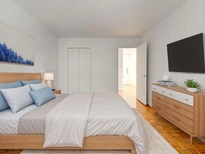 Place Concorde in Montréal, QC - Building Photo - Building Photo