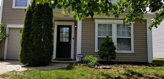 14425 Black Farm Dr in Noblesville, IN - Building Photo