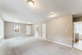 4041 Ruby Ave in Kansas City, KS - Building Photo - Building Photo