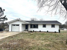 67 Strecker Rd in Ellisville, MO - Building Photo