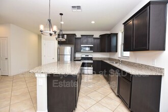 8862 Conway Rd in Polk City, FL - Building Photo - Building Photo