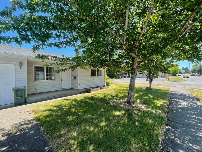property at 1045-1055-1065 3rd St