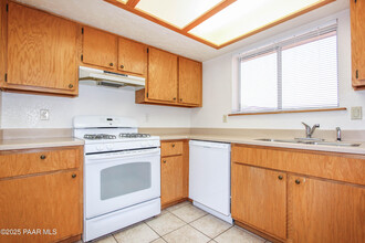 4800 N Granada Dr in Prescott Valley, AZ - Building Photo - Building Photo