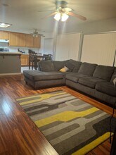 4952 Ridgeview Dr in Antioch, CA - Building Photo - Building Photo