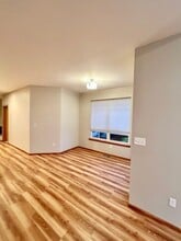 180a W Maberry Dr in Lynden, WA - Building Photo - Building Photo