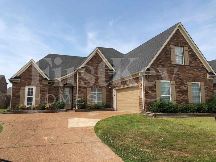 7705 Walcott Cove in Memphis, TN - Building Photo