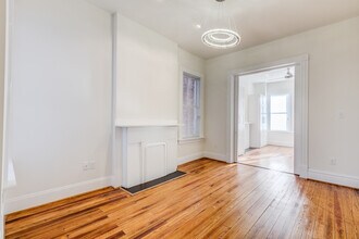2606 W Main St in Richmond, VA - Building Photo - Building Photo