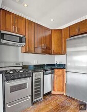 Avenue A in New York, NY - Building Photo - Building Photo