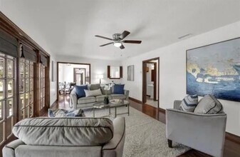 9332 Windy Ridge Rd in Windermere, FL - Building Photo - Building Photo