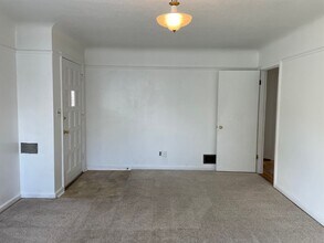 3309 E Evergreen Blvd in Vancouver, WA - Building Photo - Building Photo