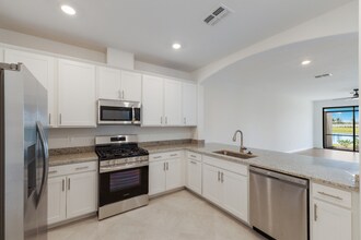 15520 Sunny Day Dr in Bradenton, FL - Building Photo - Building Photo