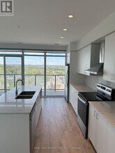 15 Glebe St in Cambridge, ON - Building Photo - Building Photo