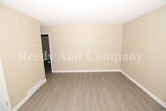 324 McFarland Dr in Memphis, TN - Building Photo - Building Photo