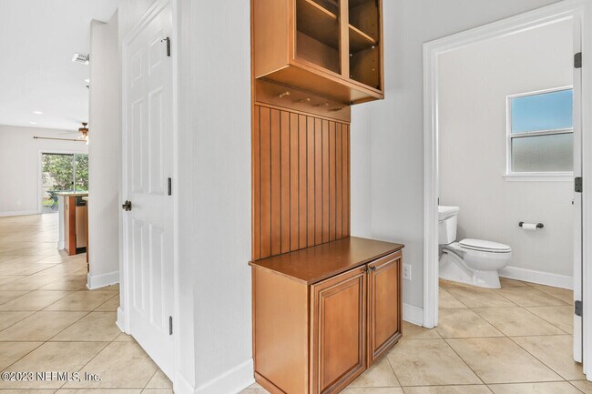 779 10th Pl S in Jacksonville Beach, FL - Building Photo - Building Photo