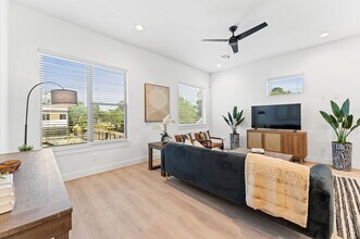 820 Curtin St in Houston, TX - Building Photo - Building Photo