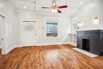 5621 Miller Ave in Dallas, TX - Building Photo - Building Photo