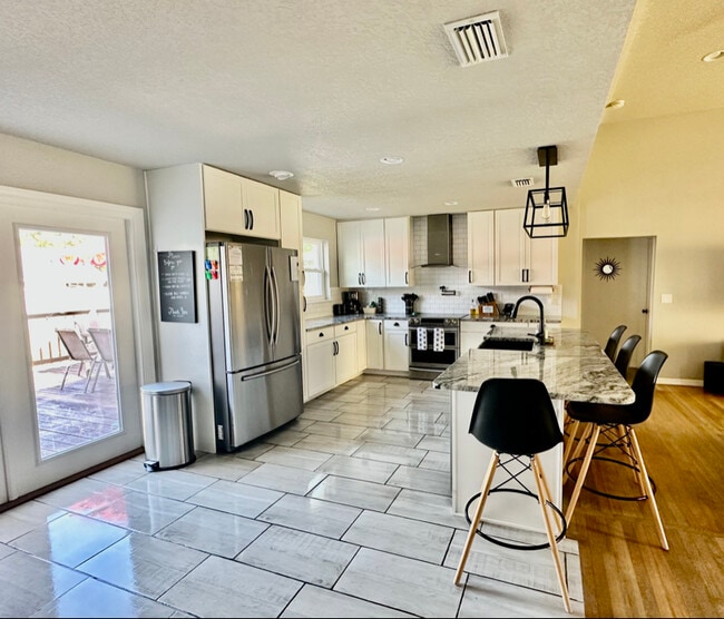 property at 579 McIntosh Rd