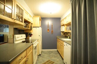 18 Windsor Hill Way in Waterville Valley, NH - Building Photo - Building Photo