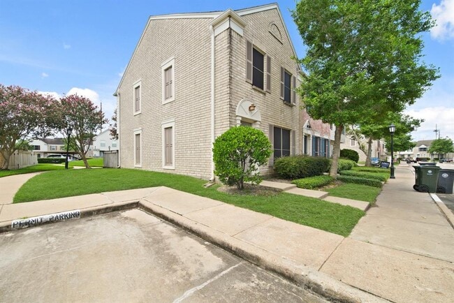 property at 2808 Grants Lake Blvd