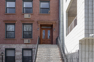 462 Warren St in Brooklyn, NY - Foto de edificio - Building Photo