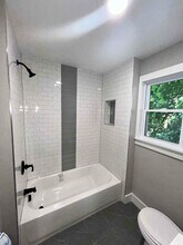 98 Ellis Ave-Unit -2 in Irvington, NJ - Building Photo - Building Photo