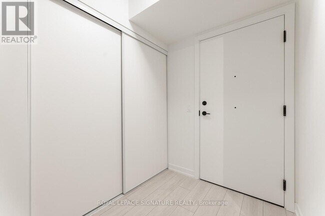 556 Marlee Ave in Toronto, ON - Building Photo - Building Photo