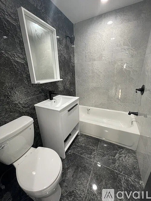 1614 Harrison St, Unit 1 in Hollywood, FL - Building Photo - Building Photo
