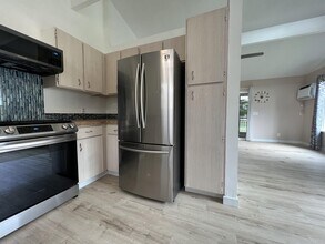 1667 S Kihei Rd in Kihei, HI - Building Photo - Building Photo