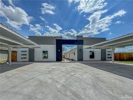 3311 Wolf Creek Ave in McAllen, TX - Building Photo