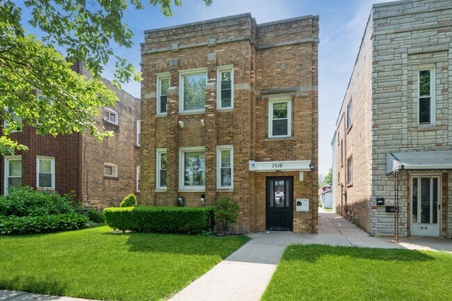 property at 1510 Pitner Ave