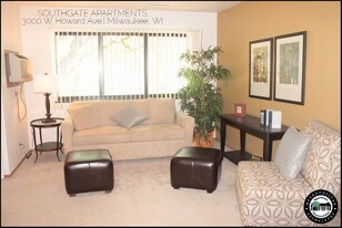 Southgate in Milwaukee, WI - Building Photo