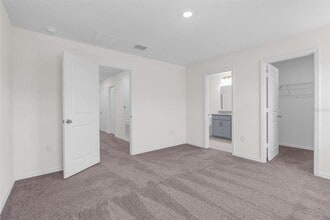 2833 Moonshadow Ct in Clermont, FL - Building Photo - Building Photo