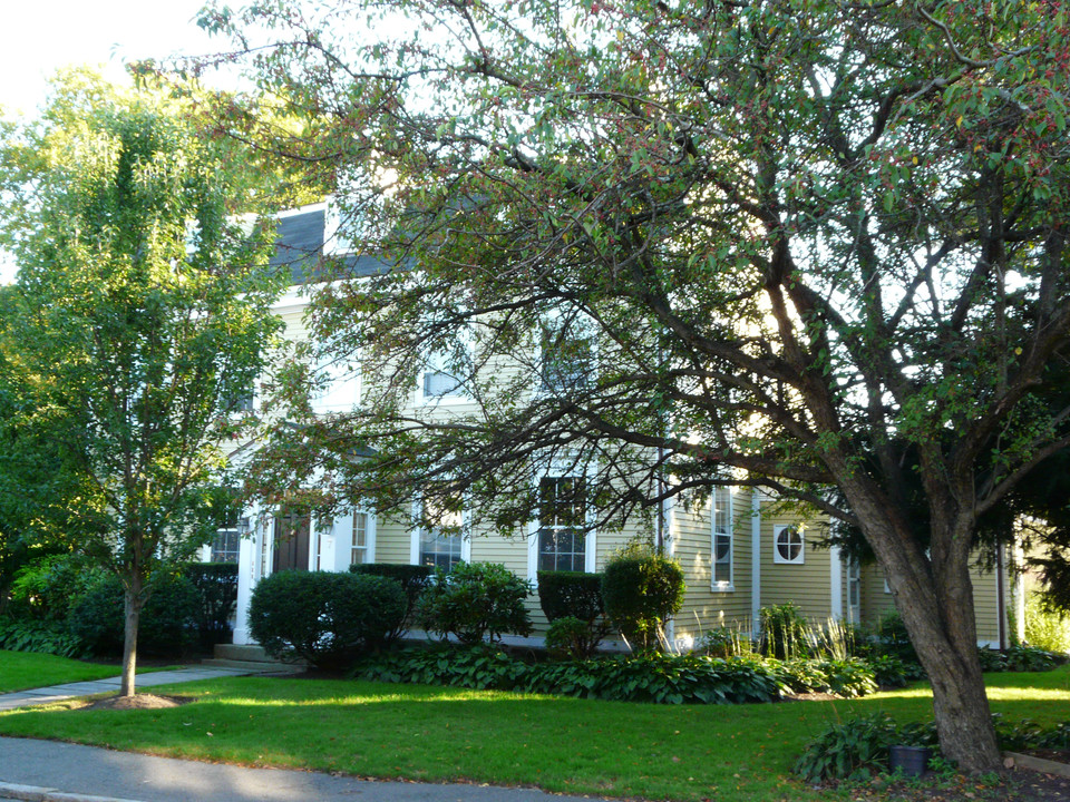 7 Franklin St in Marblehead, MA - Building Photo