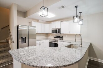 506 Highland Ct in Lebanon, TN - Building Photo - Building Photo