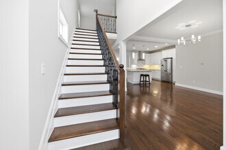 8057 Pleasant Dr in Dublin, OH - Building Photo - Building Photo