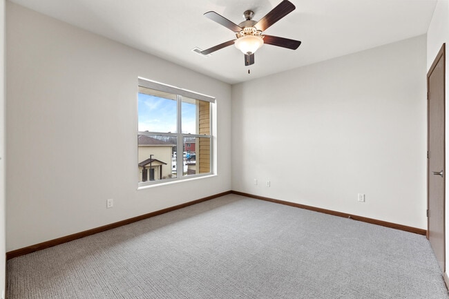 N115W16170 Saxony Village Blvd in Germantown, WI - Building Photo - Building Photo