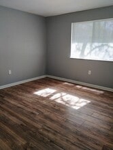 3530 McVea St in Baker, LA - Foto de edificio - Building Photo