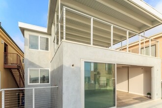 Strand 5 in Manhattan Beach, CA - Foto de edificio - Interior Photo